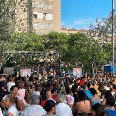 montaje escenario les santes